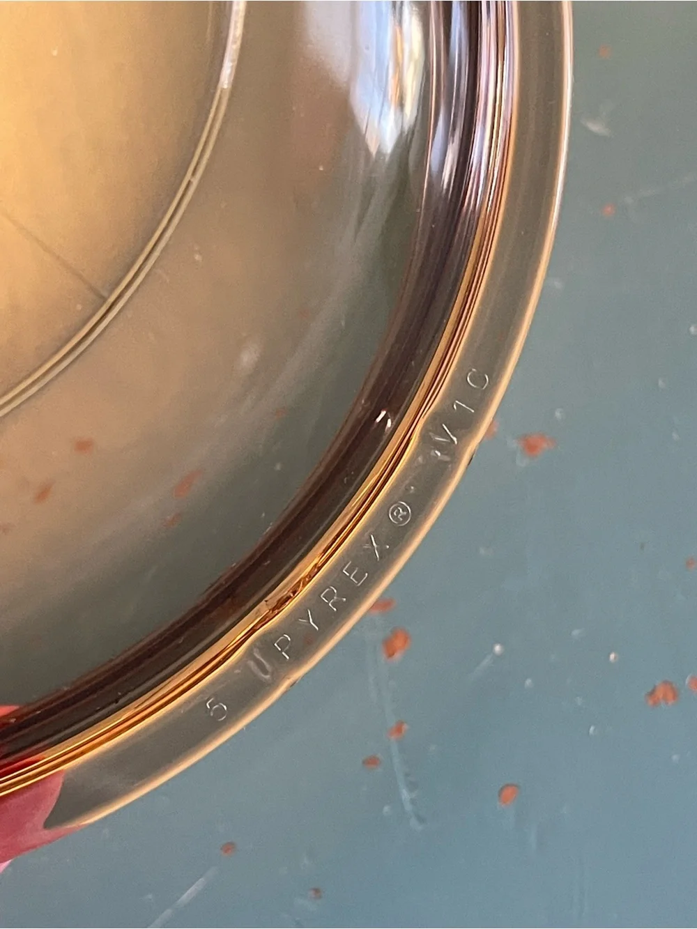 Corning Visions Amber V-1-C Replacement Glass Lid – Small Chip on Inside Rim